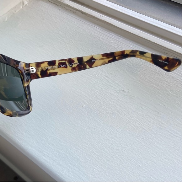 ?Linda Farrow x Dries Van Noten Collab x Gallery Tortoise Shell Sunglasses Case main image 4